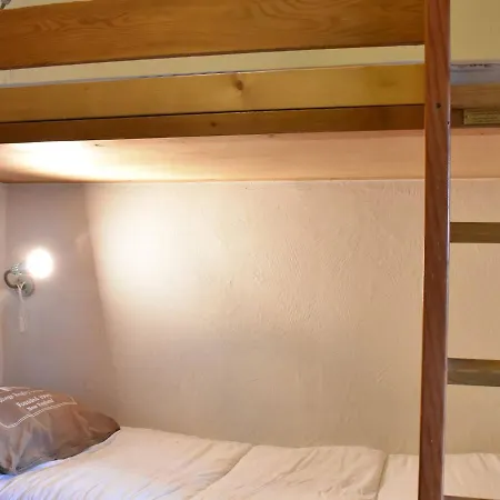Cosy Au Pied Des Pistes A Meribel - Balcon, Tv, Animaux Acceptes, A 100 M ! - Fr-1-180-30 Les Allues