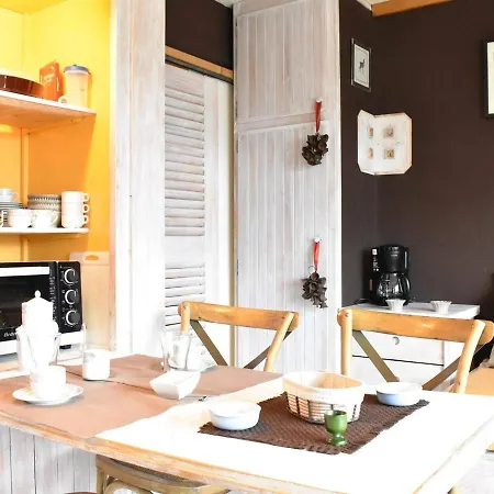 Cosy Au Pied Des Pistes A Meribel - Balcon, Tv, Animaux Acceptes, A 100 M ! - Fr-1-180-30 Apartment *